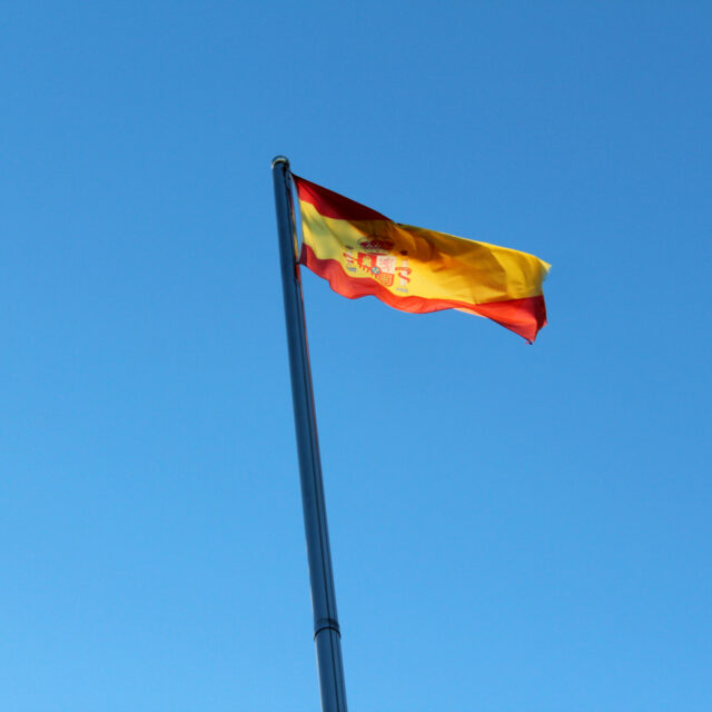 NO A LA GUERRA... Y VIVA ESPAÑA SIN COMPLEJOS ❤️
.
#España #UE #bandera #noalaguerra #Sánchez #Trump #noalnarcisismo #noayatolás #nodictaduras #noabusos #paz #sentidocomún #escritopormarga